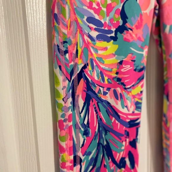 🦄 Lilly Pulitzer Gumbo Limbo Luxletic Weekender High Rise Leggings EUC - Picture 9 of 9
